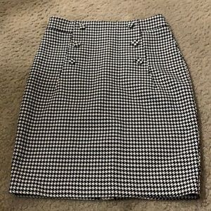 Black and White Knee length shirt